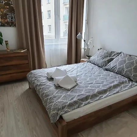 Apartament Grojecka 28-30