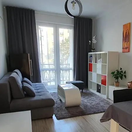 Apartament Grojecka 28-30 Varsovie